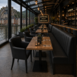 Horeca-Armstoel-OMEGA-zwart-Kunstleer