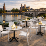 Terrasstoel-LORENA-Armleuning-Stapelbaar-wit-Kunststof