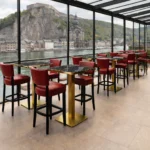 Horeca-Barstoel-MEGAN-Bordeaux-Kunstleer