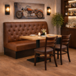 Horeca-Eetbank-Capiton-Cognac-Microvezel-met-Cognac-knopen