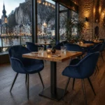 Horeca-Armstoel-FIONA-blauw-Velvet-Fluweel