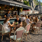 Terrasstoel-MONICA-Stapelbaar-Bordeaux-Wit-Rattan-neww